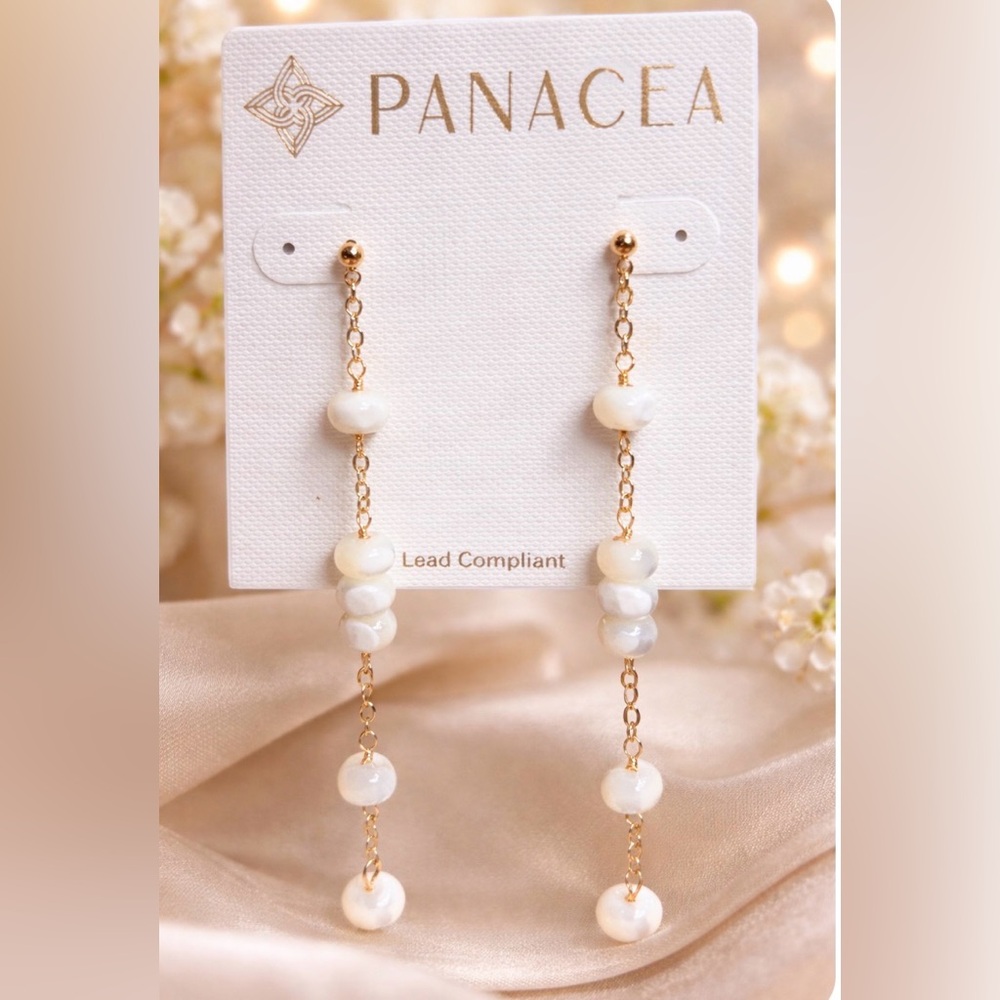 NWT Panacea Cache Gold and White Pearl Chain Earrings